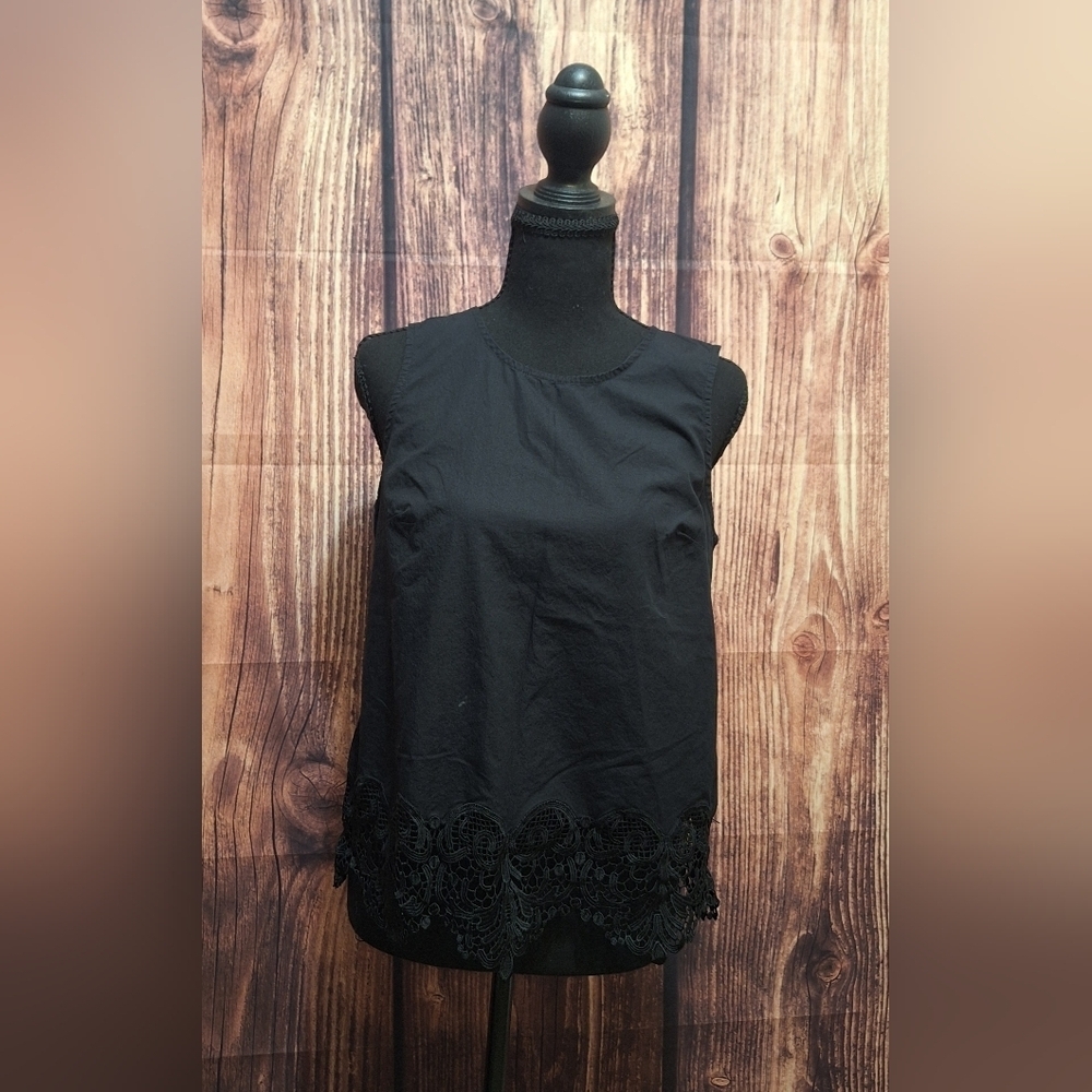 Banana Republic Black Lace Hem Blouse Womens Small Petite